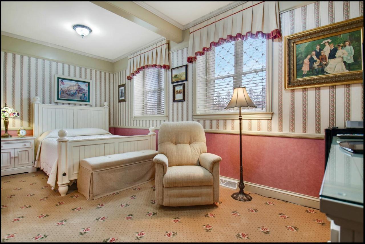 Carnegie Hall Boutique Hotel Ladysmith Exteriör bild